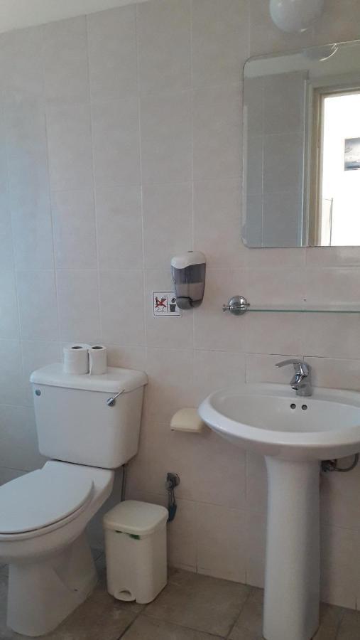 Natasha'S Apartments Πάφος Εξωτερικό φωτογραφία